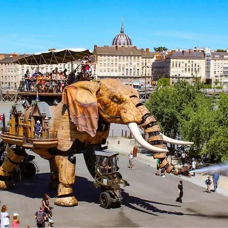 2 Bedroom In Apartamento Le Pellerin